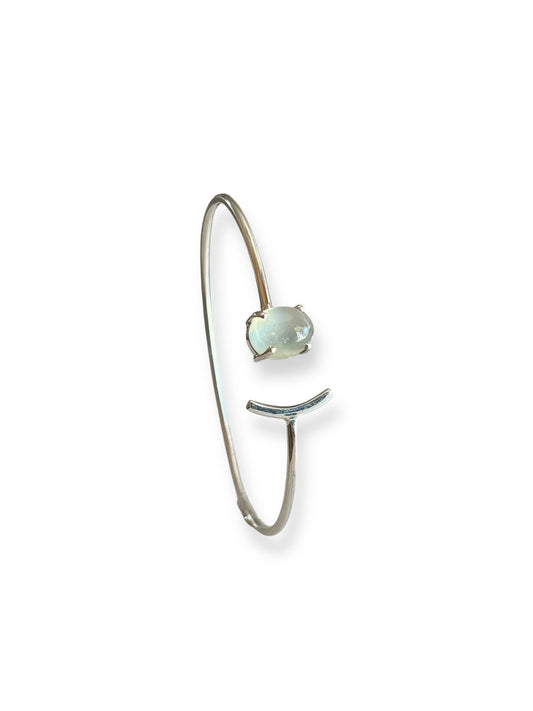 Serenity Cuff - Prehnite Cuff Bangle for women | 925 Silver