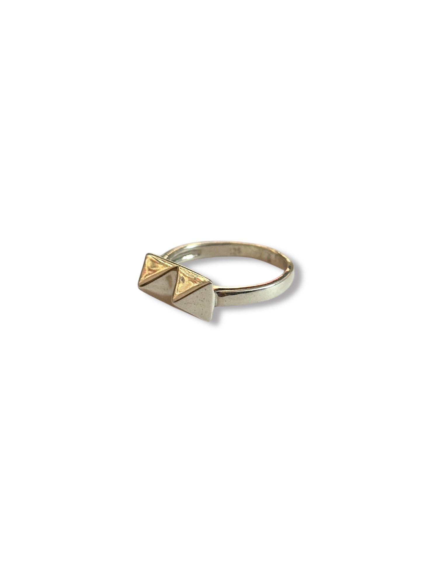 Pyramid Peaks – Dainty 925 Silver Ring