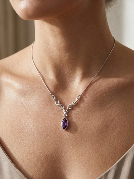 Wild Stag - Amethyst Stag Necklace in 925 Silver
