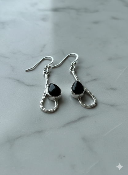 Noir Curve - Black Onyx Teardrop Dangle Earrings in 925 Silver