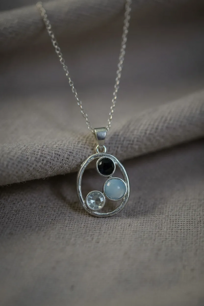 Halo of Blues - Blue Topaz Round Pendant | 925 Silver