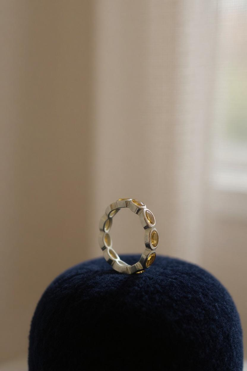 Golden Loop - Citrine Band Ring | 925 Silver