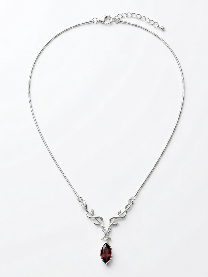 Wild Stag - Garnet Stag Necklace in 925 Silver