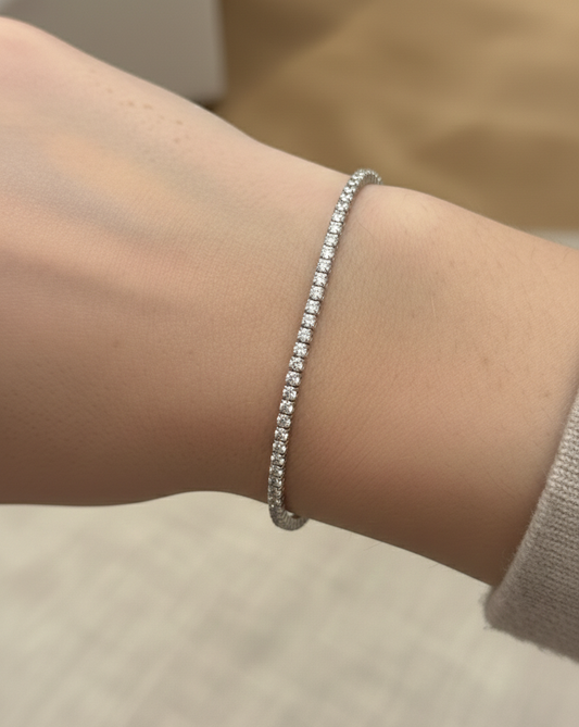 Round CZ Tennis Bracelet in 925 Silver