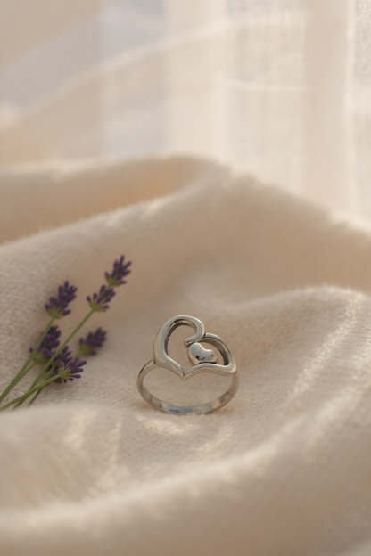 Sacred Hearts - Adjustable Heart Ring | 925 Silver